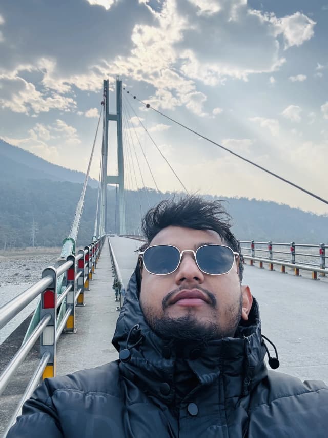 Milan Ghimire - Computer Engineer and Fullstack Developer